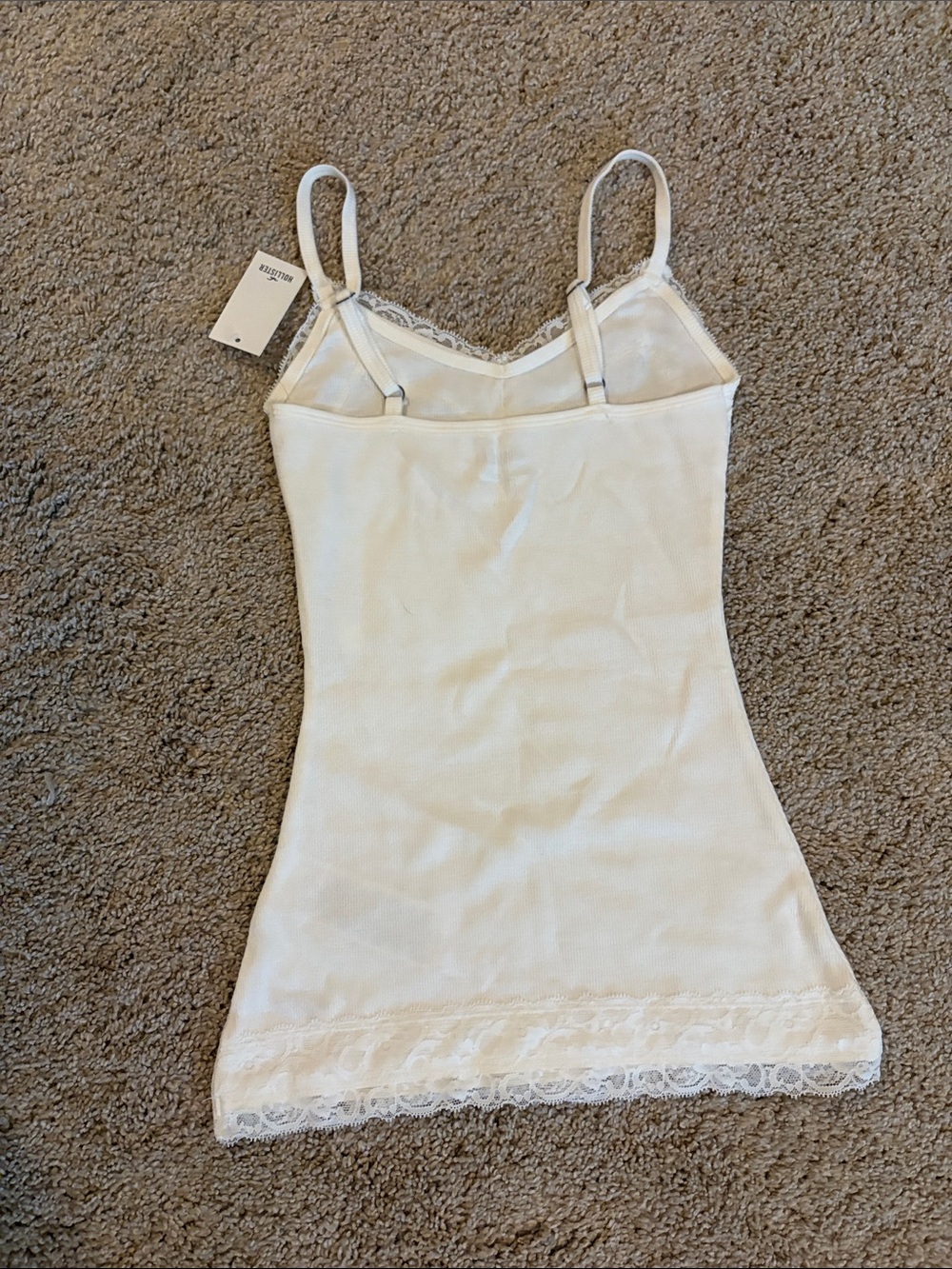 Hollister Cream Lace Trim Camisole - Picture 3 of 3